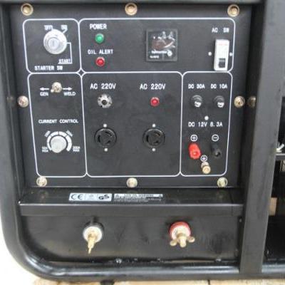300A汽油發(fā)電電焊機(jī)（輔助功率10KW）