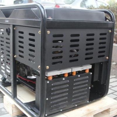 300A汽油發(fā)電電焊機(jī)（輔助功率10KW）